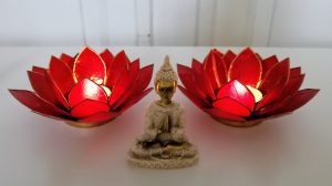 Red lotus - Budda - Mariao