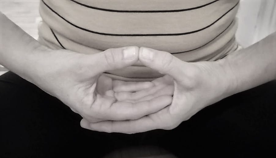 dhyana mudra